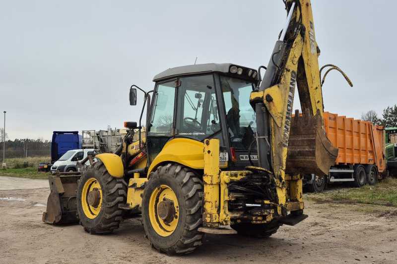 OmecoHub - Immagine NEW HOLLAND LB115B